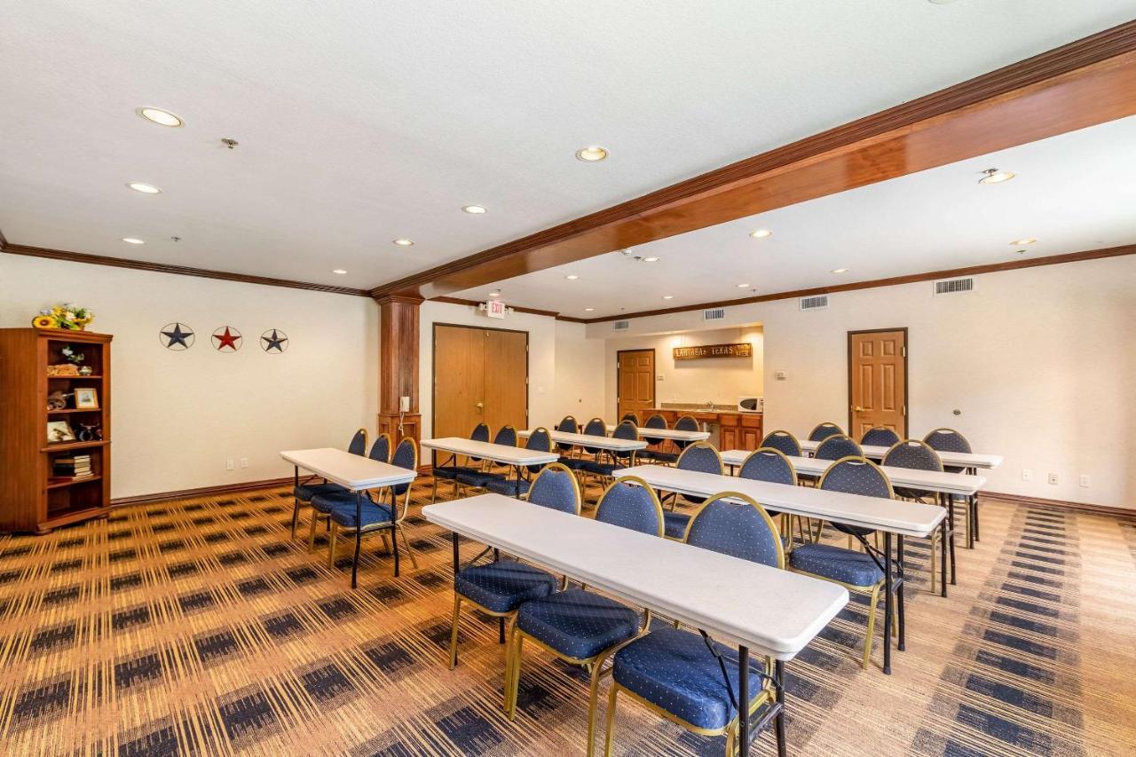 Quality Inn & Suites Lampasas Exteriör bild