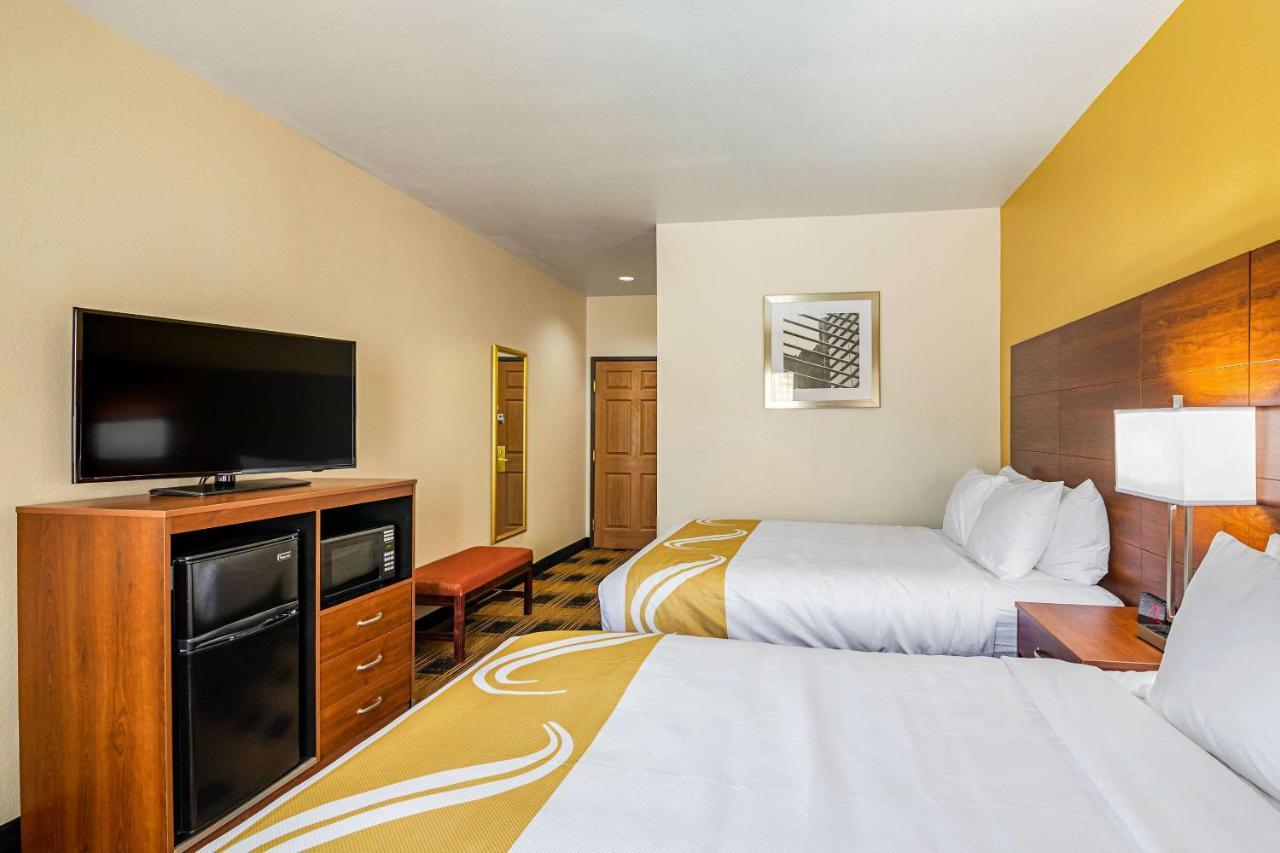 Quality Inn & Suites Lampasas Exteriör bild