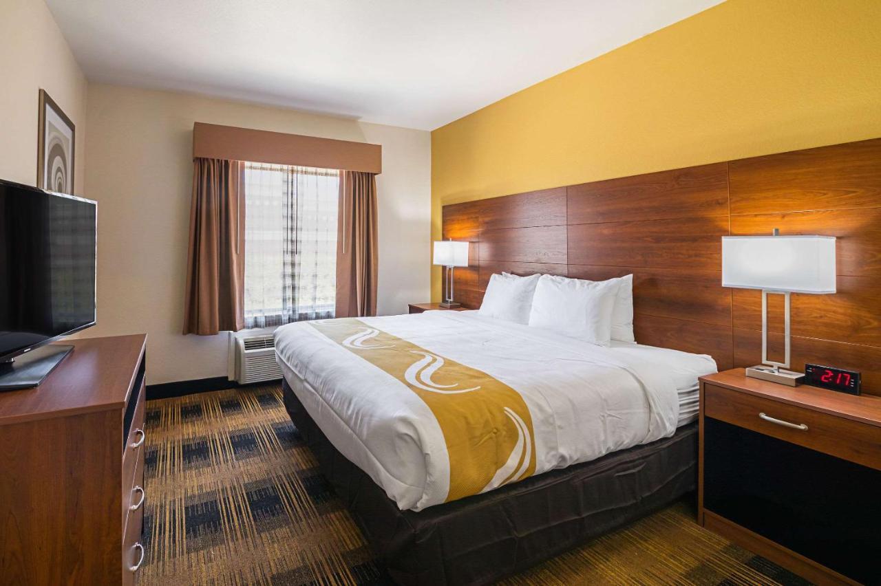Quality Inn & Suites Lampasas Exteriör bild